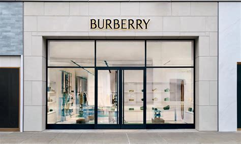 burberry austin closing|Versace and Burberry Added to The Do.